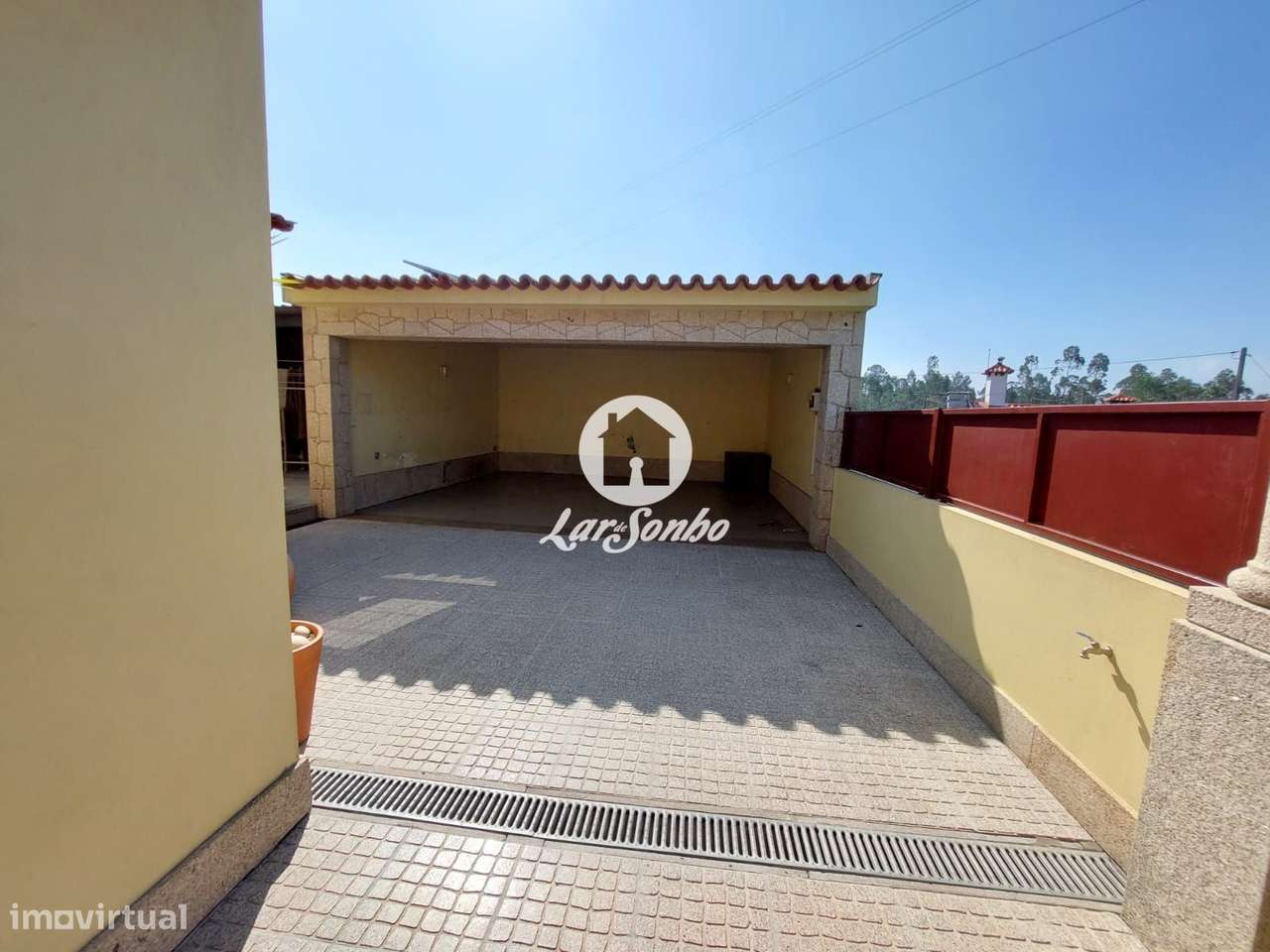 Moradia T3 térrea c/ garagem fechada em Ferreiró, Vila do Conde.-13