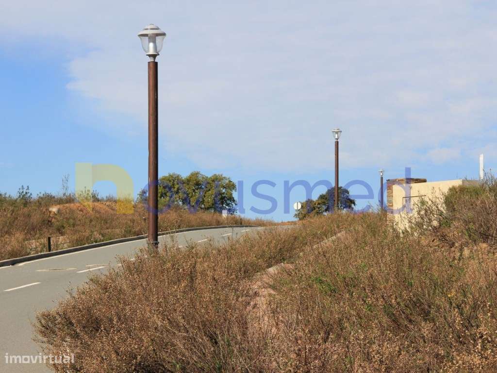 Portugal, Algarve, Faro, Tavira, Monte Rei Golf e Country Club, lot... - Grande imagem: 3/13