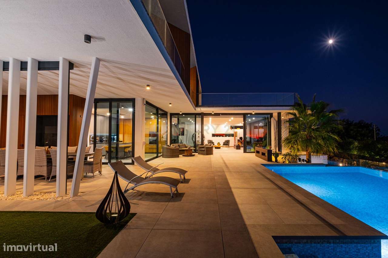 Villa de Luxo com 5 quartos e Vista Mar Panorâmica - Grande imagem: 5/39