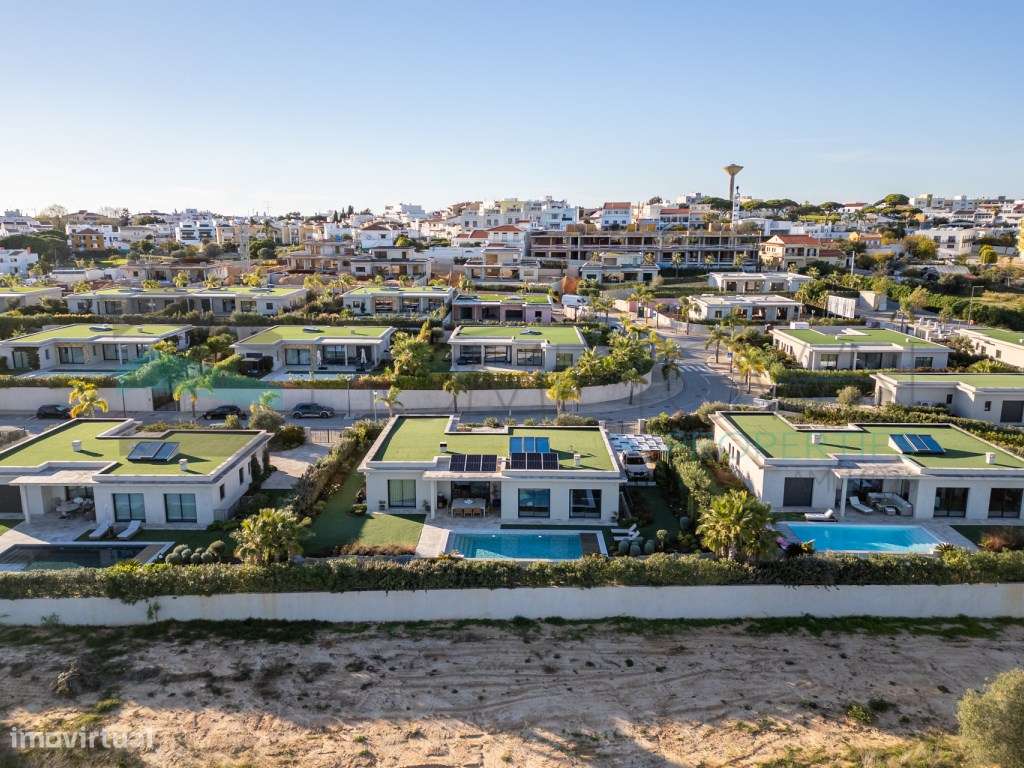 Moradia de Luxo V4 - Primeira Linha da Ria Formosa, Faro-40