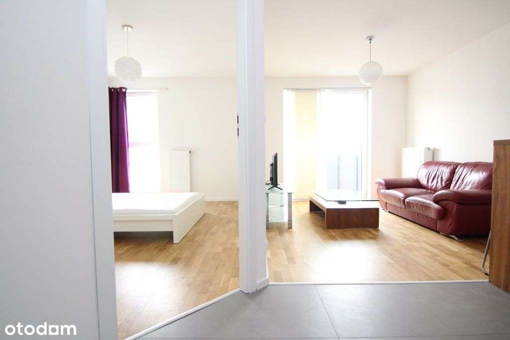 Przestronne 2 pok. 100m od tramwaju - Pełny obrazek: 1/7