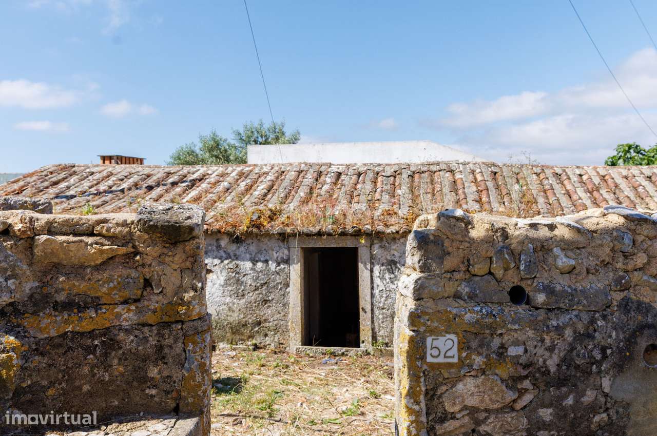 Moradia T2 em Ruína - Pêro Pinheiro - Grande imagem: 3/14