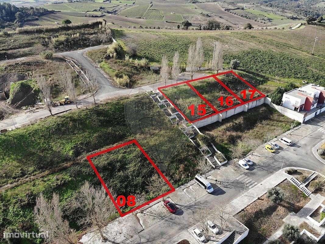 Terreno  para venda - Grande imagem: 2/3