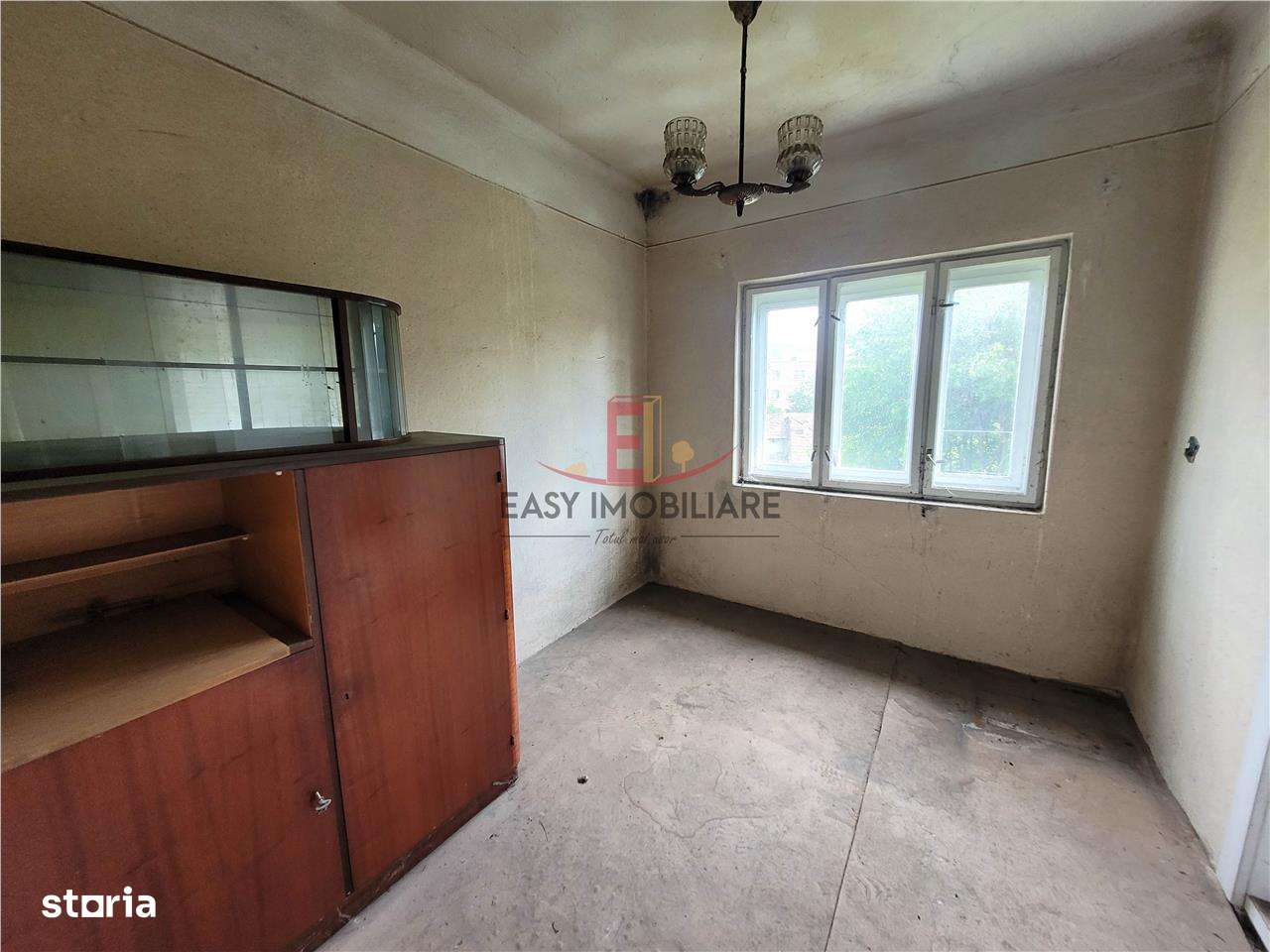 Casa 4 camere ,110 mp, Papiu Ilarian, singur in curte - Imagine principală: 5/8