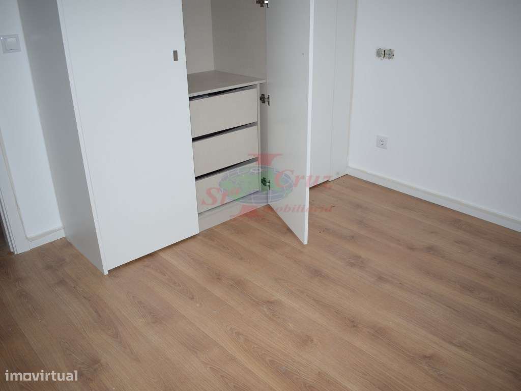 Apartamento T2 - Novo - Bairro de S. Miguel-8