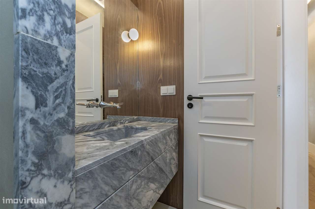 Apartamento T3 nas Avenidas Novas, Lisboa-18
