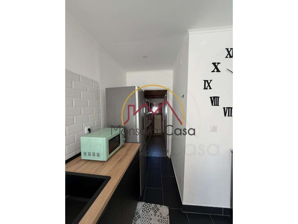 Moradia T2 em Campinho-9