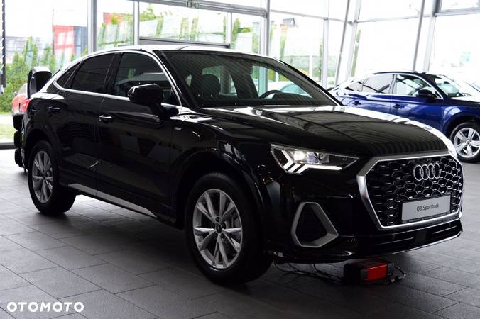 Audi Q3 - 15