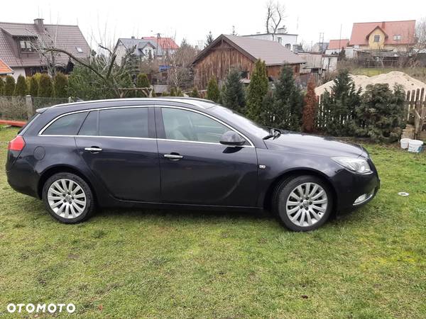 Opel Insignia 2.0 Turbo Sports Tourer 4x4 Automatik - 4