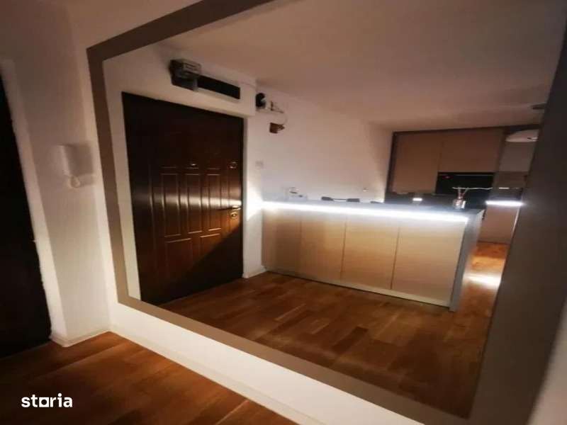 Apartament 3 camere - Bulevardul Dambovita - Imagine principală: 2/7