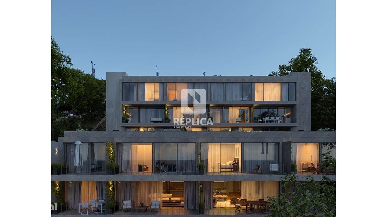 Apartamento T3 Duplex com Varandas no Douro 39 - Grande imagem: 1/12
