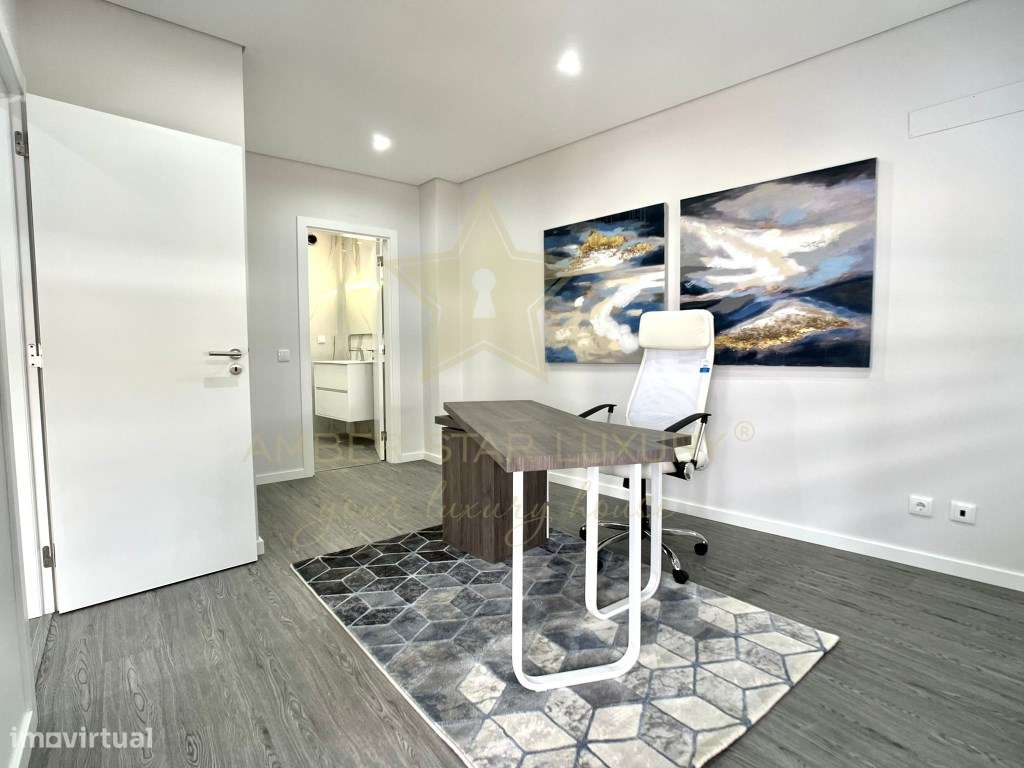 Apartamento T3 com Varandas e Vista Deslumbrante sobre a Ria Formosa - Grande imagem: 3/23