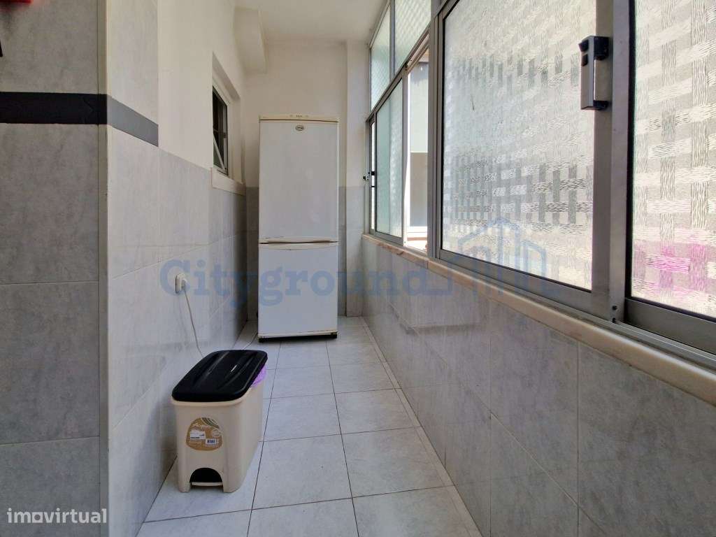 Apartamento T2+1 no centro de Moscavide-14