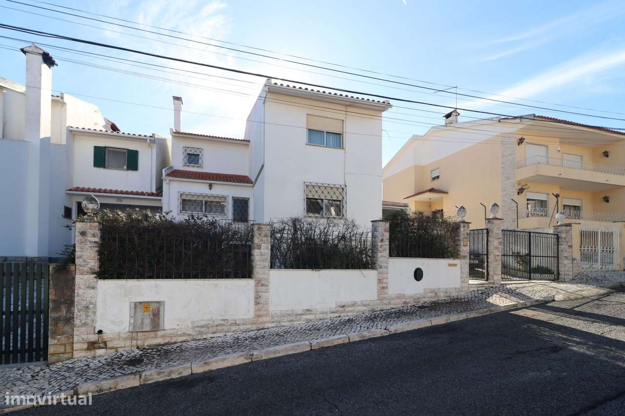 Fantástica Moradia T4+1  a 5 minutos do Mar no Alto da Parede, Cascais - Grande imagem: 2/52