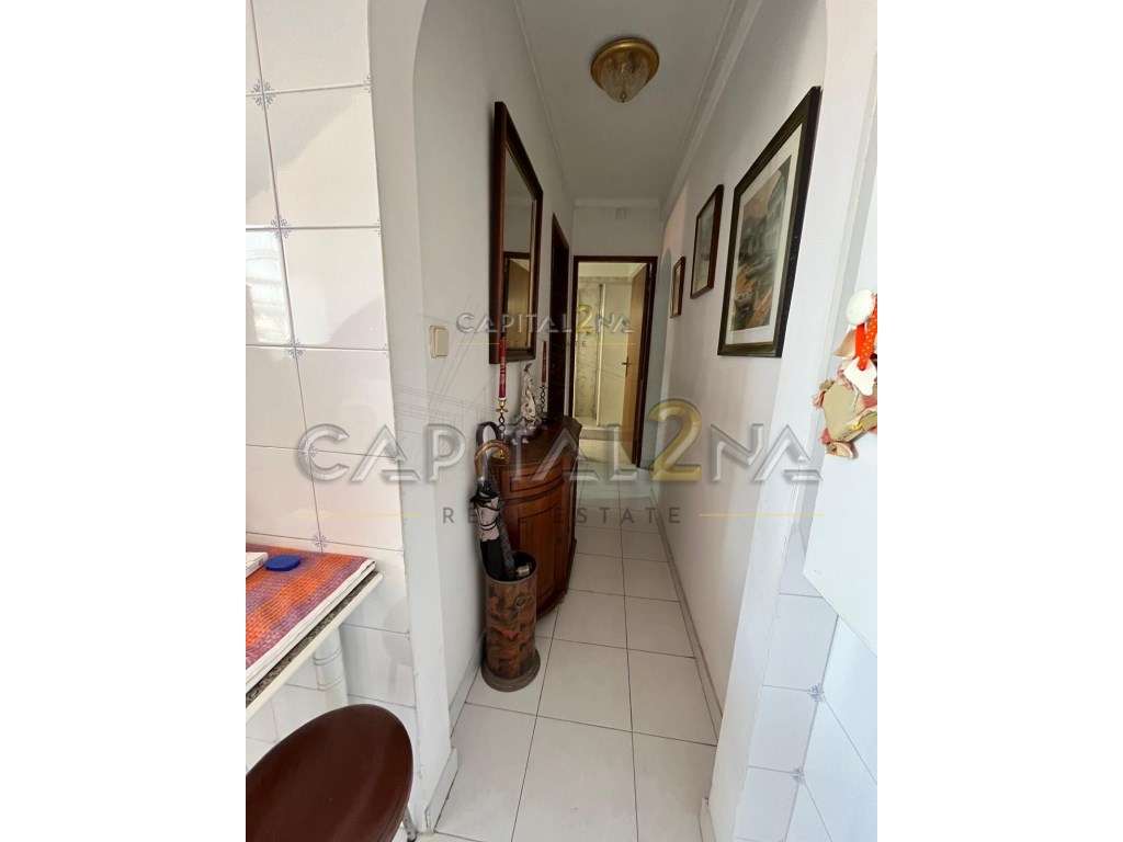 Prédio 4 Apartamentos T3 + Loja e ArmazémPrédio 4 Apartamentos T3 +...-29