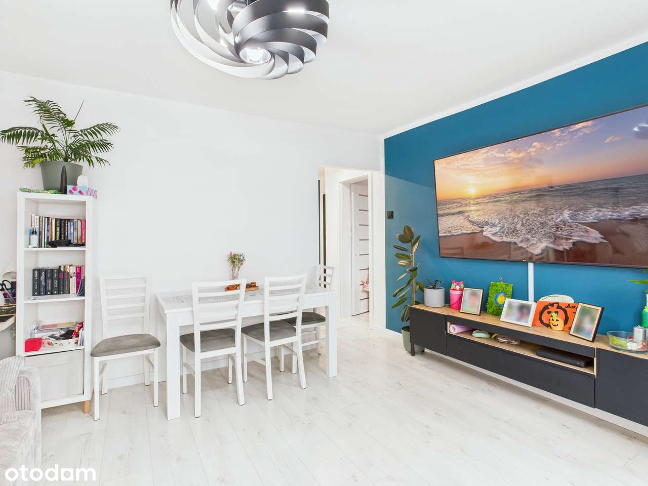 Przestronne mieszkanie 3-pokojowe z balkonem - Pełny obrazek: 1/18