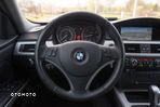 BMW Seria 3 330d DPF Touring Edition Exclusive - 22