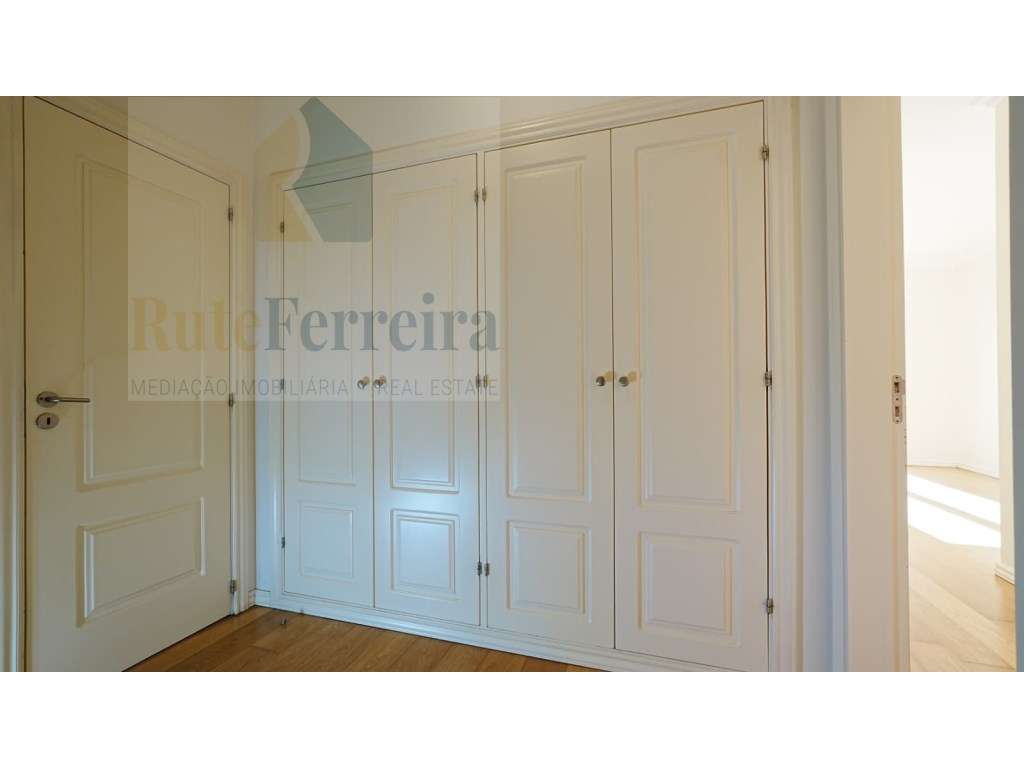 Apartamento T2 no Condomínio de Luxo Campo Real!-27