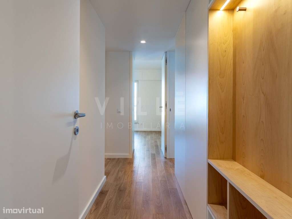 Apartamento T3 remodelado em 2025 | Vista mar parcial | 2 lugares d...-21