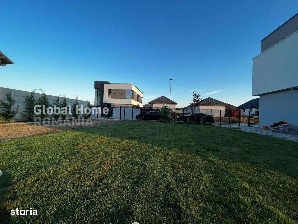 Teren 300 MP Oferta Luna Decembrie | Utilitati | Proiect casa gratuit - Imagine principală: 3/15