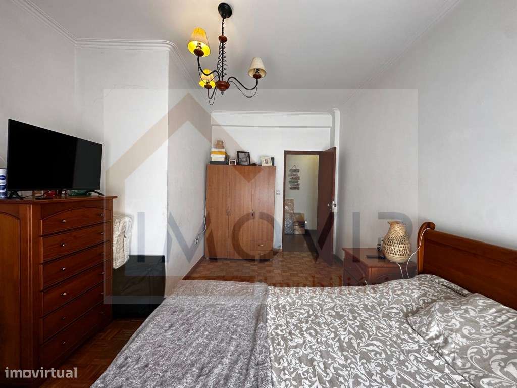 Vende-se apartamento central-14