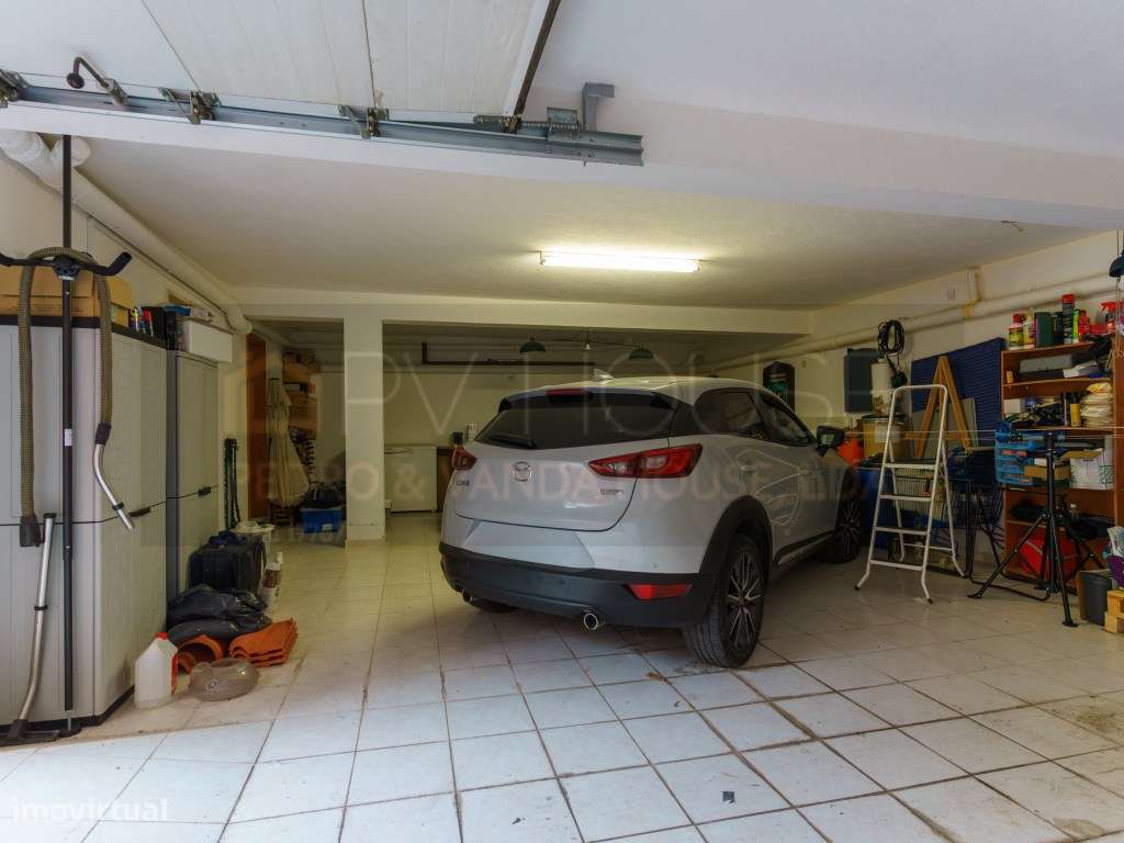Moradia Duplex V5 duplex com Garagem Algueirão-44