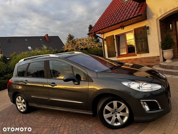 Peugeot 308 1.6 e-HDi Business Line STT - 17