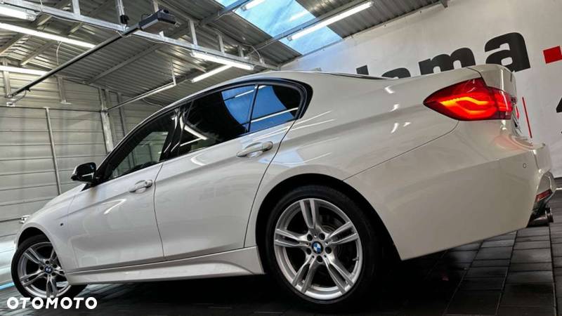 BMW Seria 3 - 16