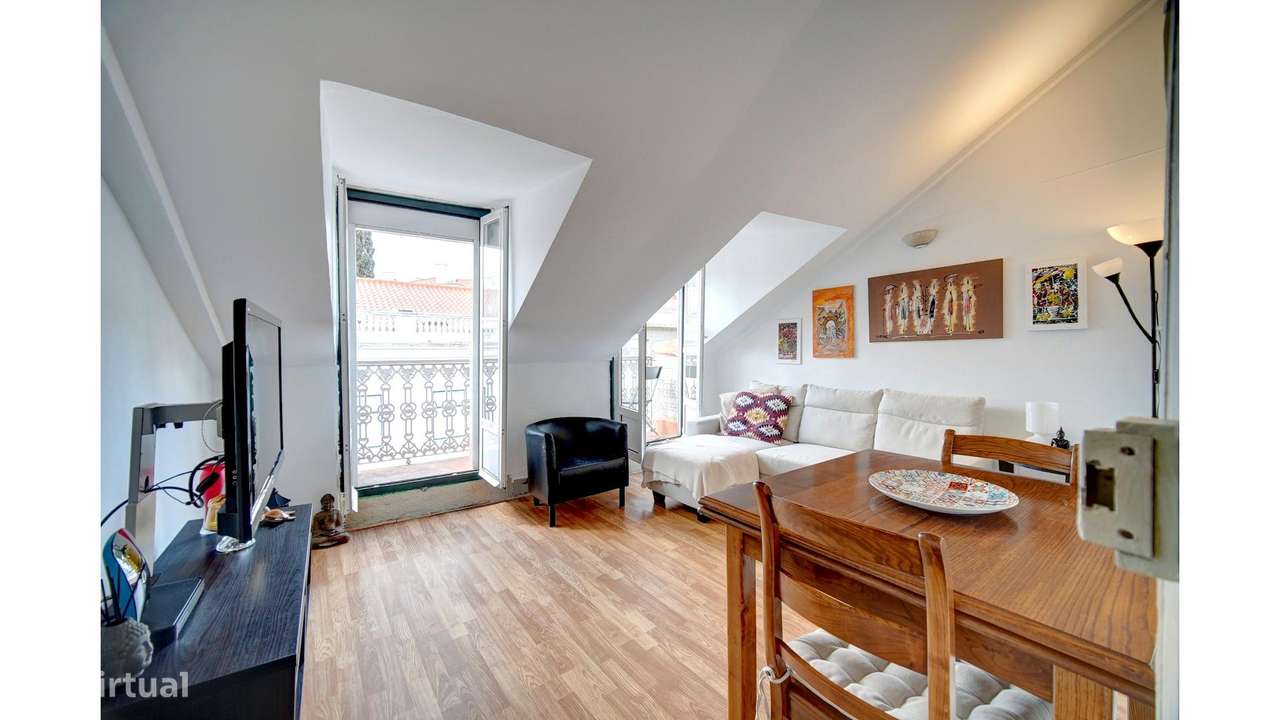 Apartamento T2 em Lisboa-0
