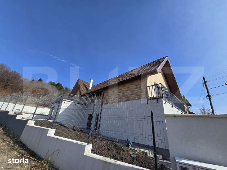Casa de vanzare, 4 camere, 202 mp, Langa Padure - Imagine principală: 4/9