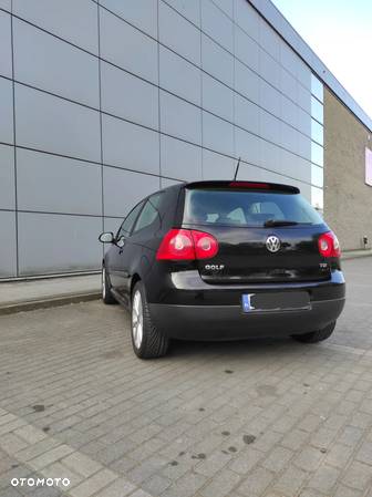 Volkswagen Golf V 1.4 TSI Comfortline - 4