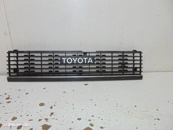 Toyota corolla DX KE 70 grelha - 1