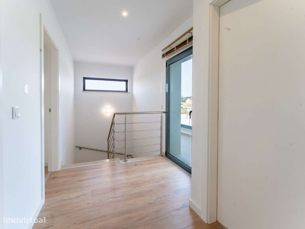 Moradia V4 com piscina aquecida, jardim e garagem em Alfeizerão (Co...-18