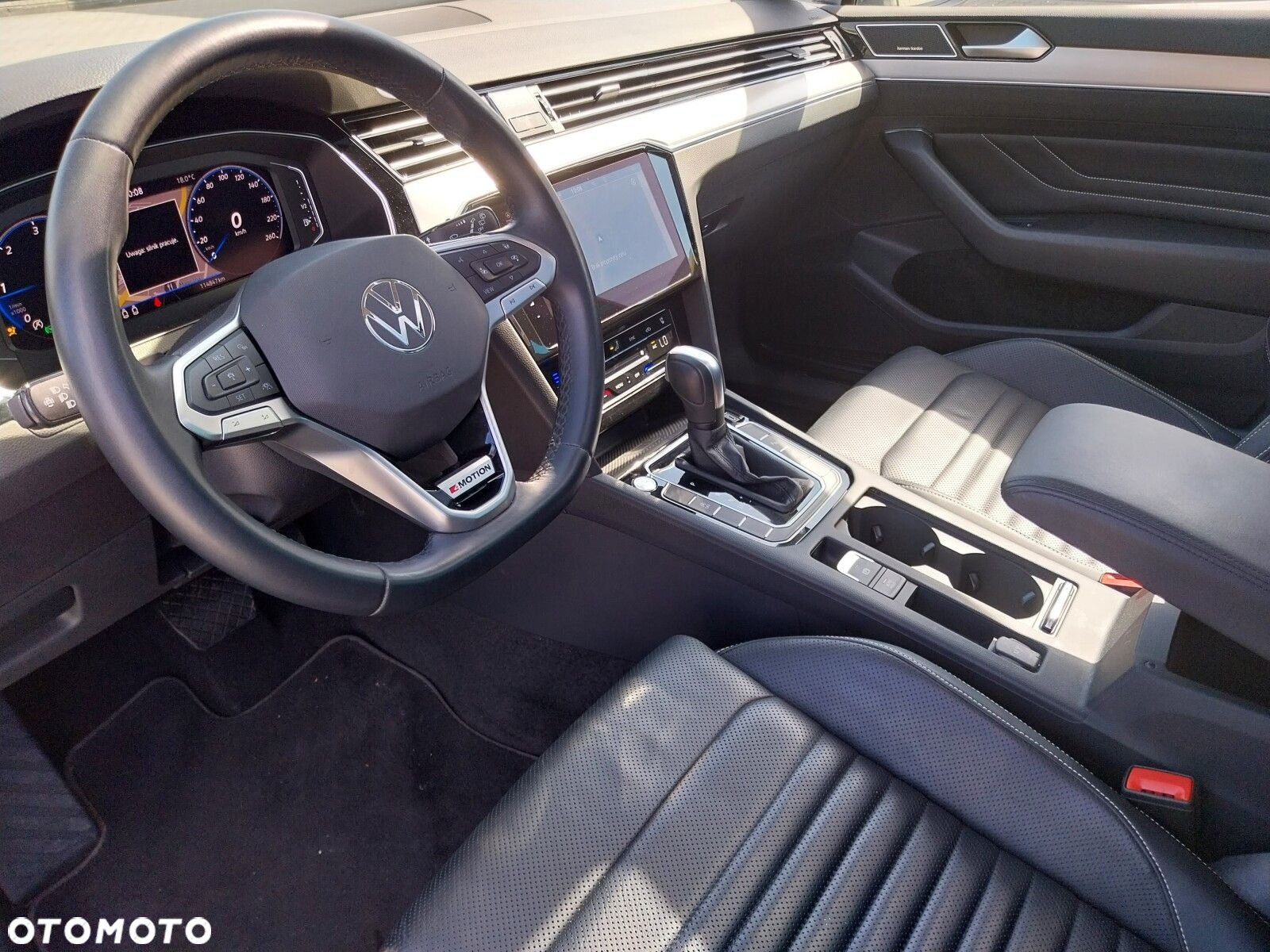 Volkswagen Passat - 15