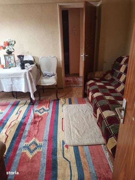 Inchiriez ap 3 camere zona sebastian sector 5 - Imagine principală: 4/7