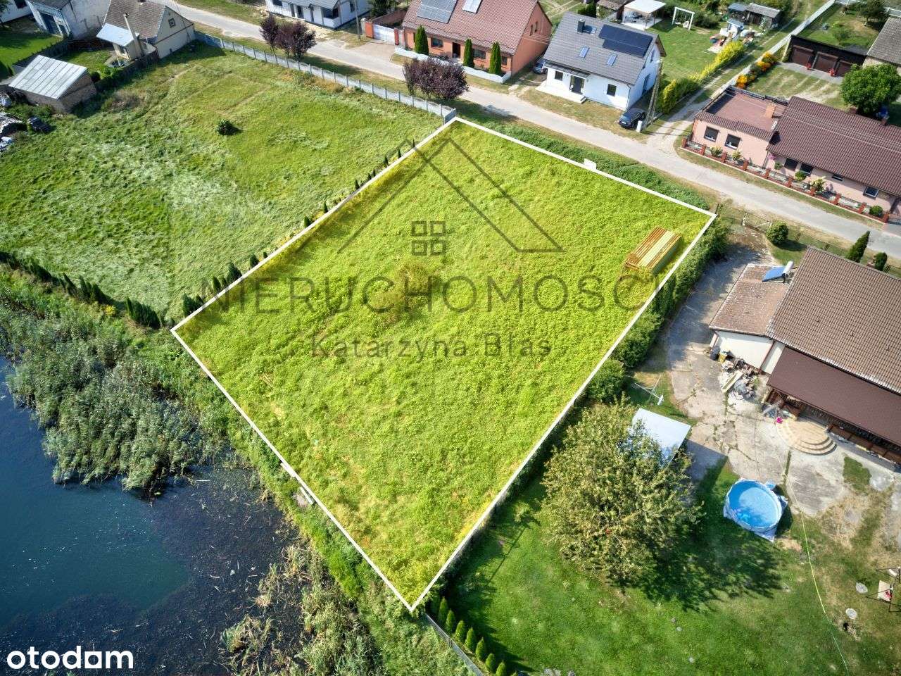 Działka budowlana w centrum Siedliska k. Trzcianki-1