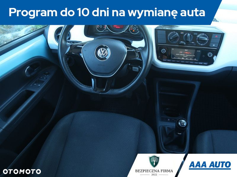 Volkswagen up! - 8