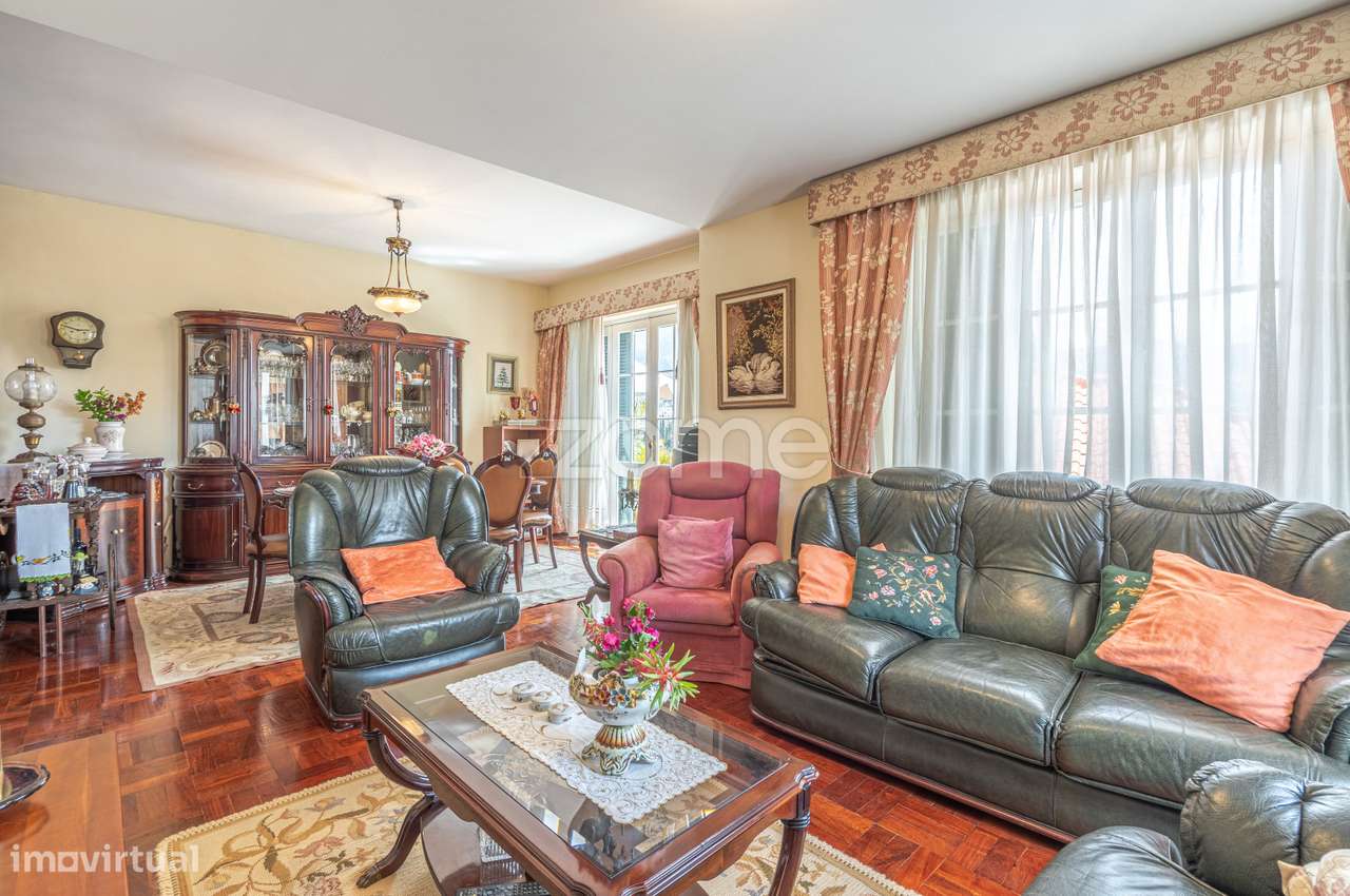 Moradia T5 em São Martinho, Funchal-19