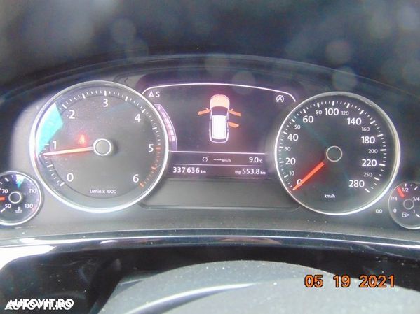 Ceasuri VW Touareg 7p dupa 2010 ceasuri bord touareg dezmembrez touareg 7p 3.0 cas - 1