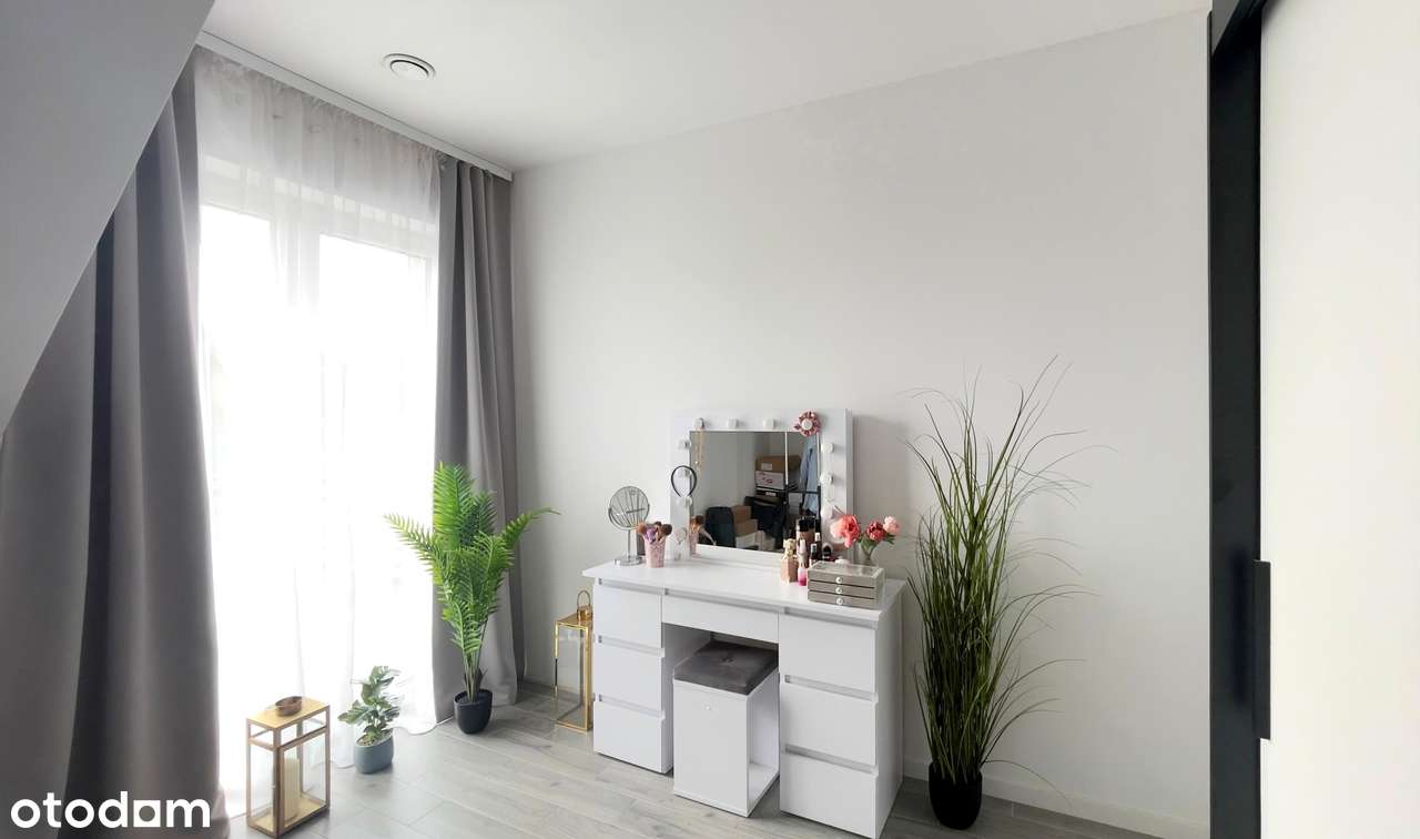 Gotowy do zamieszkania, blizniak -duża działka-pompa ciepła-rekuperacj-9