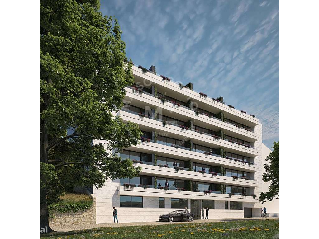 Apartamento T2 com Varanda e Lugar de Garagem em Leça da Palmeira, ...-17