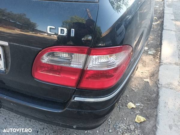 Dezmembrari  Mercedes-Benz E-CLASS (W211)  2002  > 2009 E 320 CDI (21 - 5