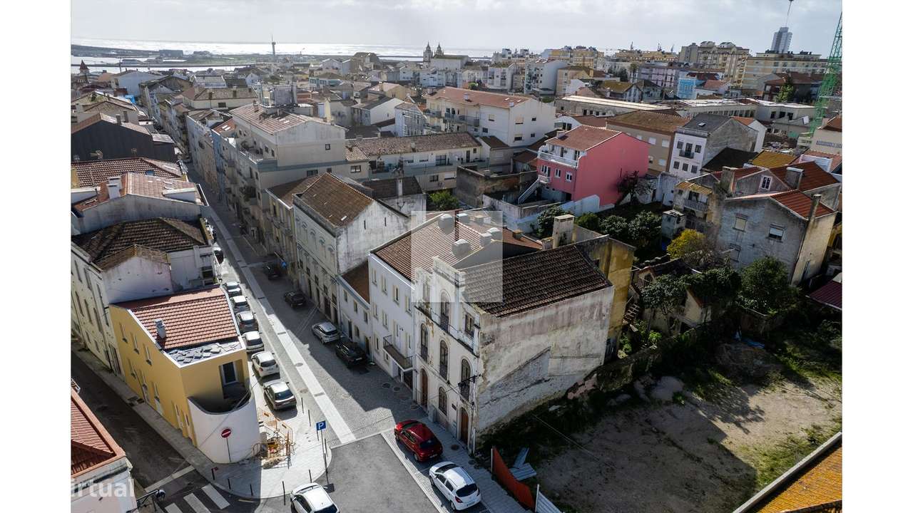 Moradia para Restaurar T10-5