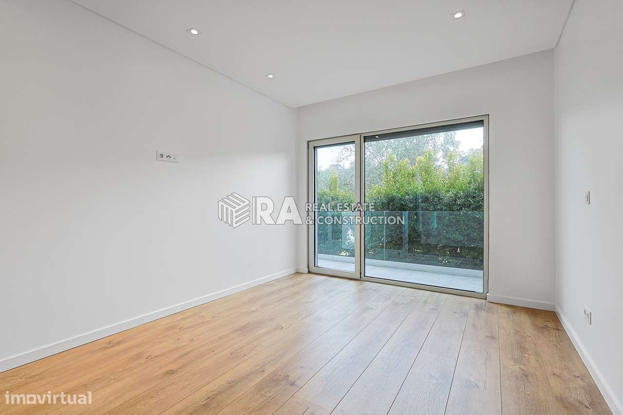 Moradia Isolada T6 Venda em Charneca de Caparica e Sobreda,Almada-11