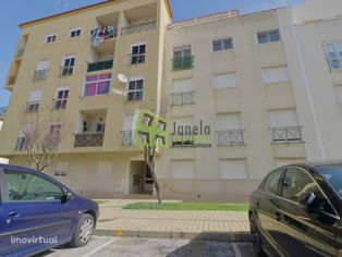 Apartamento T3 com excelente localização, Quinta do Conde