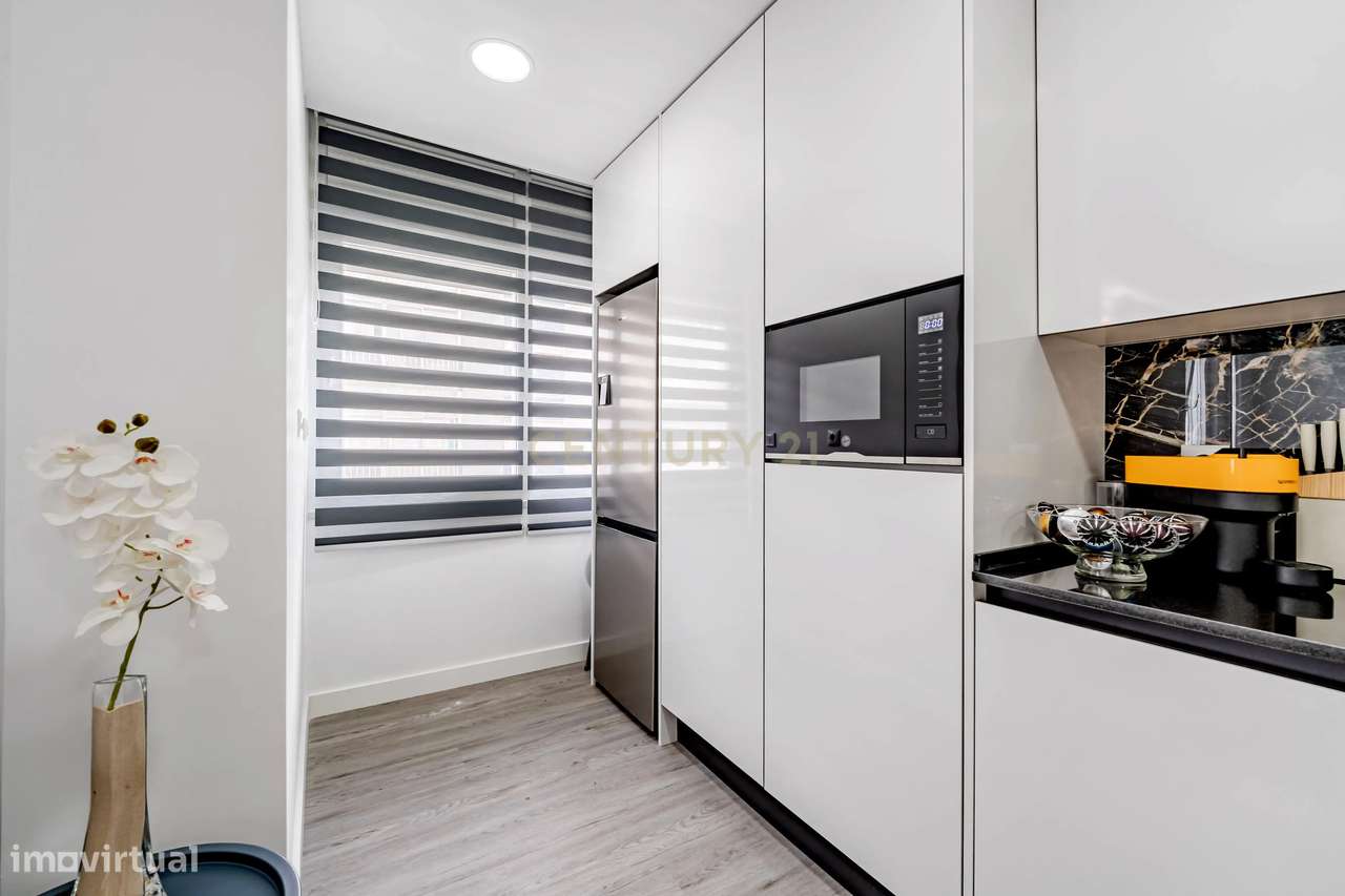 Apartamento T1 Como Novo, em Corroios-7