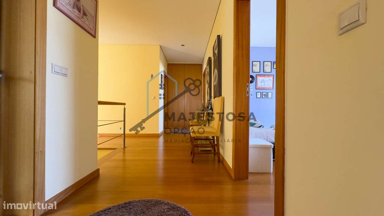 Moradia Isolada com Jardim —Abelheira, Viana do Castelo-16