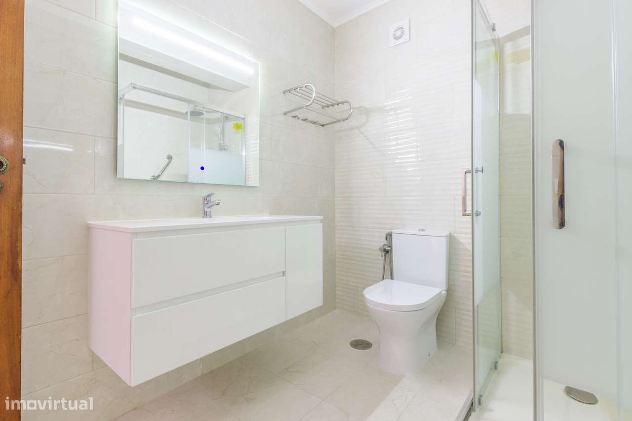 Apartamento T3 em Sesimbra com vista Mar-23