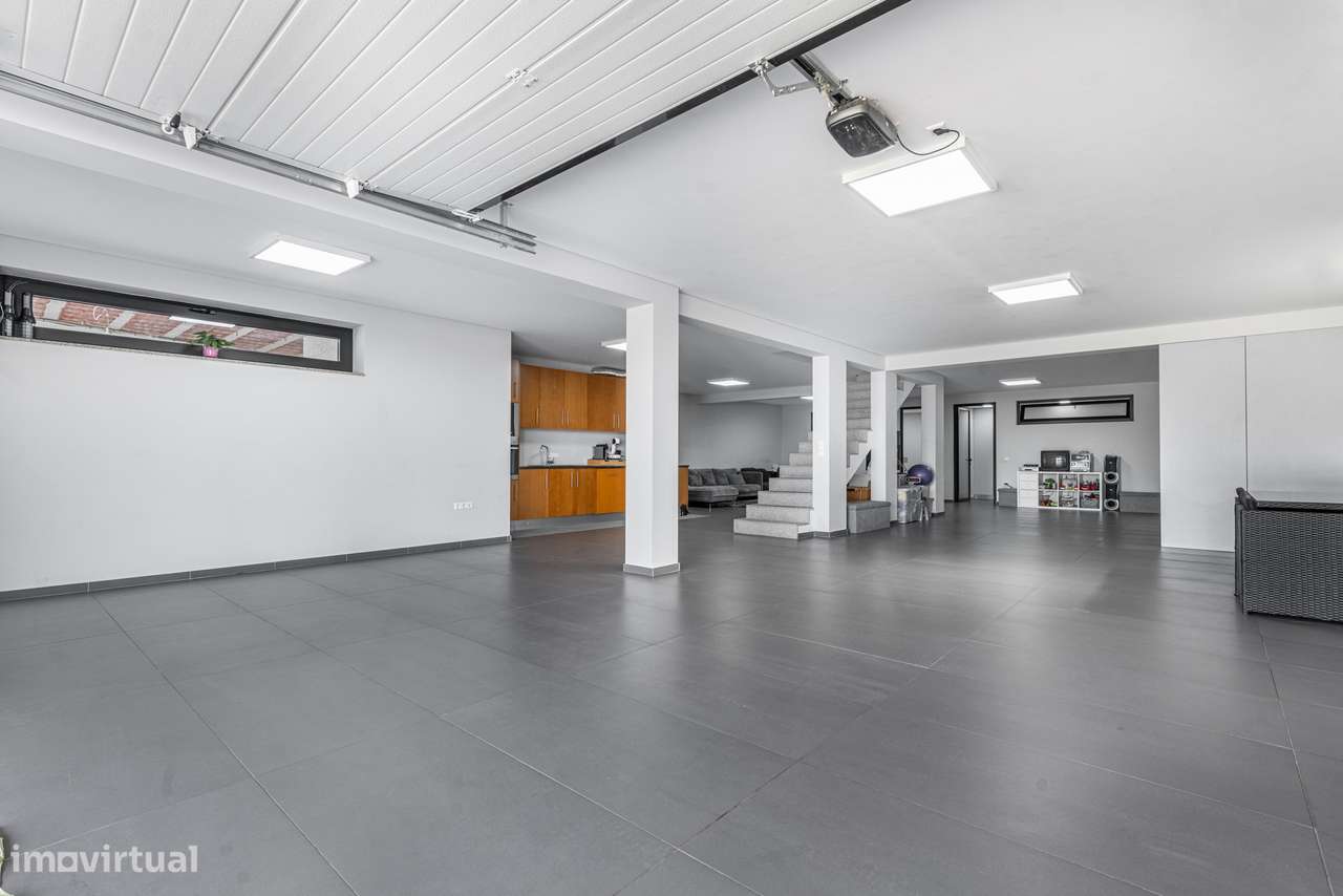 Moradia T3 seminova Briteiros  - Guimarães-21