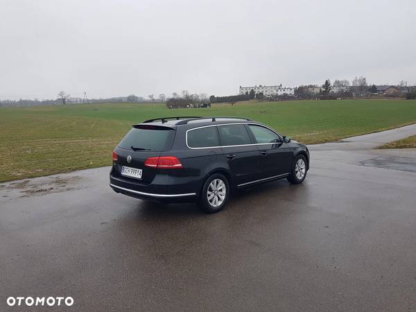 Volkswagen Passat Variant 2.0 TDI BlueMotion Technology Comfortline - 6